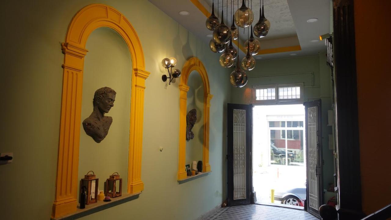 Ostello Titan House Smirne Esterno foto