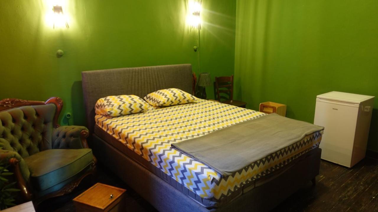 Ostello Titan House Smirne Esterno foto